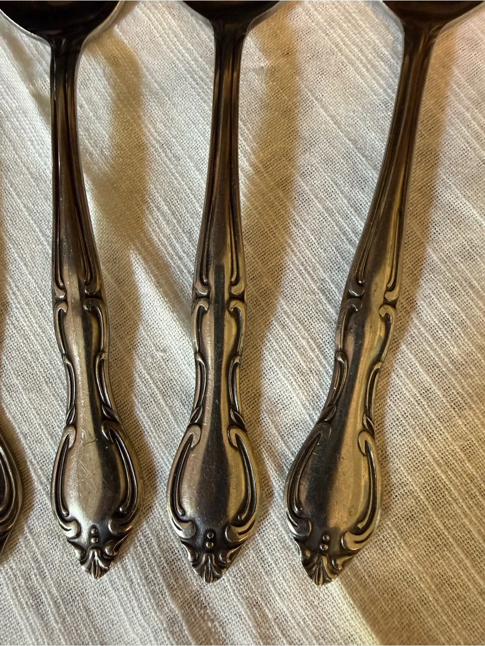 Hampton Court Japan Serving Spoon Set - Stainless Steel Elegant Pattern (Silver)